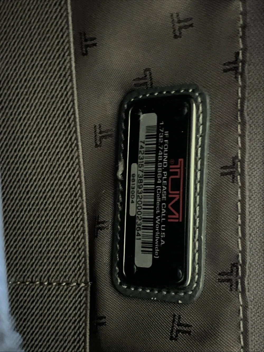 Tumi executive style